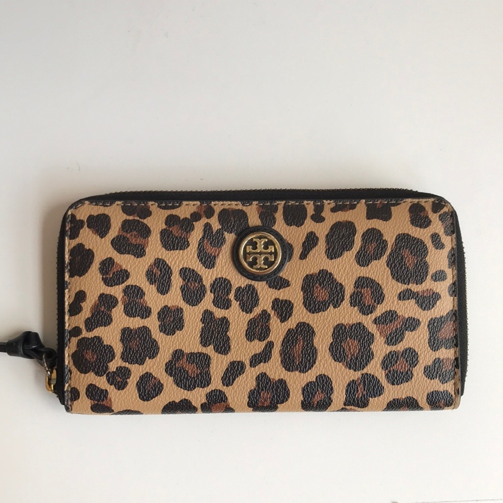 Tory Burch Cheetah Print Wallet